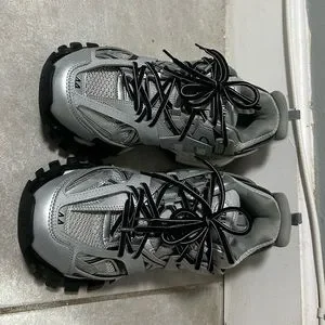 Balenciaga | Shoes | Balenciaga Mens Track Hawk Sneakers  display picture 1